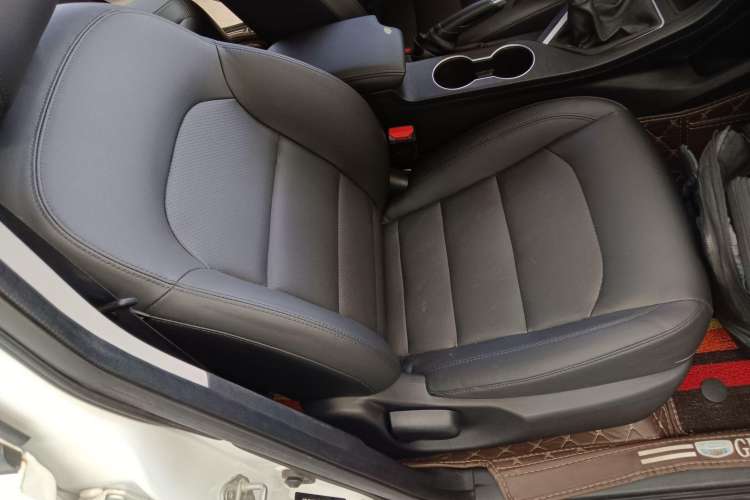 Used Geely Auto Vision 2020 1.5L Manual Value Edition Right Front Seat