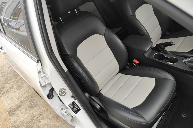 Used Geely Auto Vision 2020 1.5L CVT Value Edition Right Front Seat