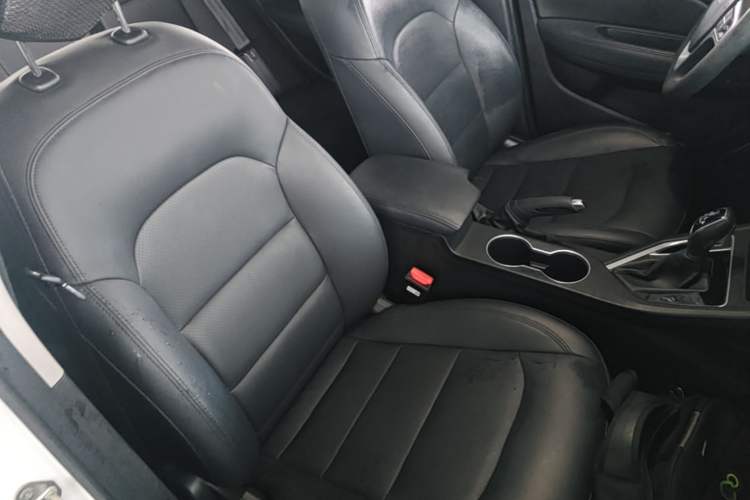 Used Geely Auto Vision 2020 1.5L CVT Value Edition Right Front Seat