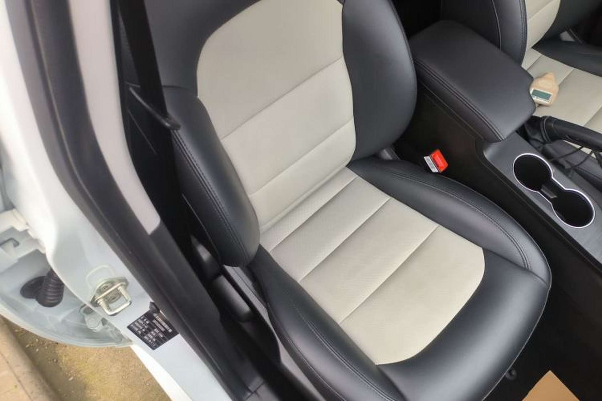 Used Geely Auto Vision 2020 Revised Version 1.5L CVT Asian Games Edition Right Front Seat