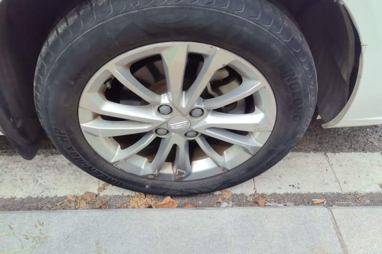Used Geely Auto Vision 2020 1.5L CVT Asian Games Edition Right Front Wheel Hub