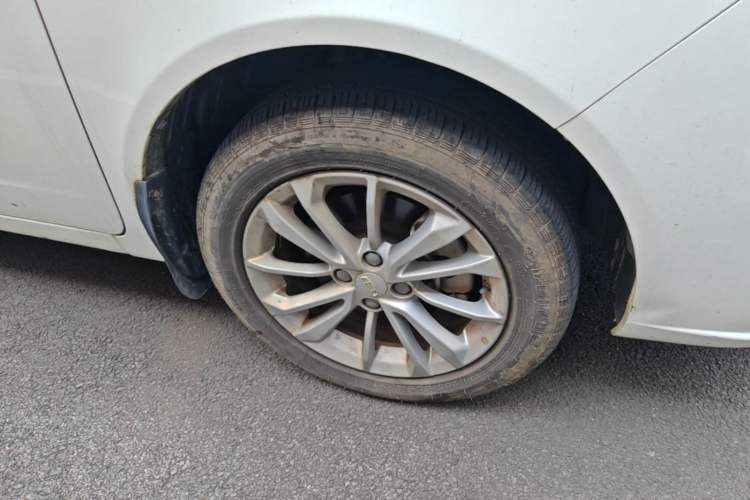 Used Geely Auto Vision 2020 1.5L CVT Asian Games Edition Right Front Wheel Hub
