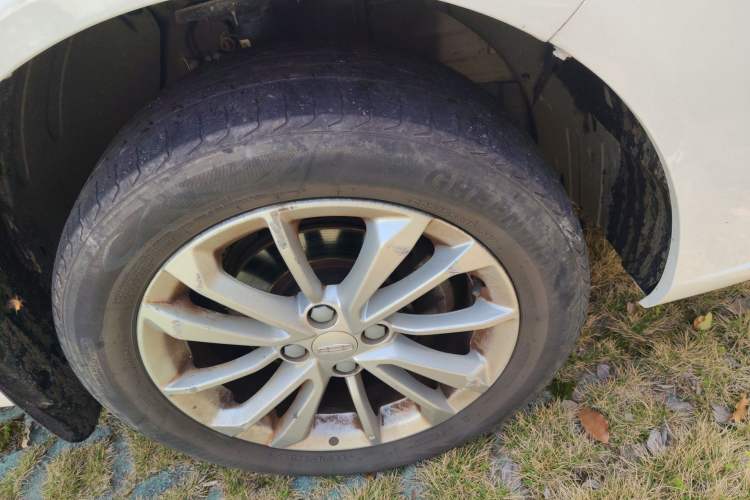 Used Geely Auto Vision 2020 1.5L Manual Asian Games Edition Right Front Wheel Hub
