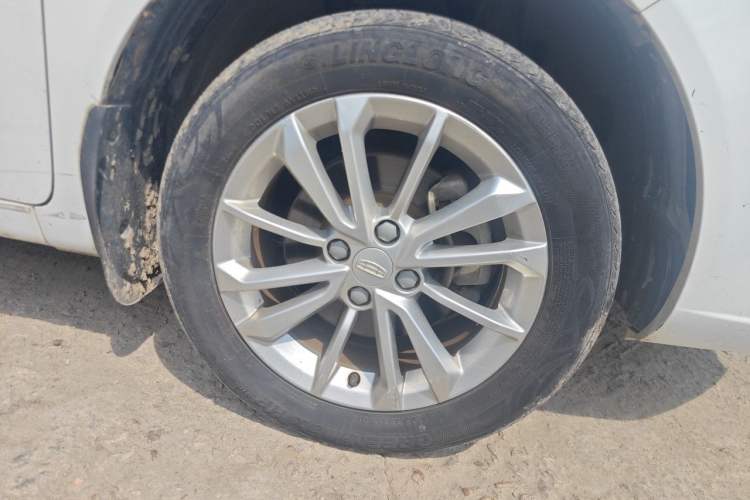 Used Geely Auto Vision 2020 Revised Version 1.5L CVT Asian Games Edition Right Front Wheel Hub