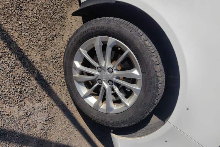 Used Geely Auto Vision 2020 1.5L CVT Asian Games Edition Right Front Wheel Hub