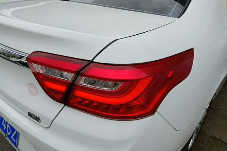 Used Geely Auto Vision 2020 1.5L CVT Asian Games Edition Right Rear Taillight