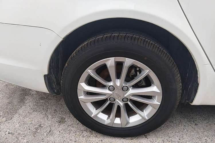 Used Geely Auto Vision 2020 1.5L Manual Asian Games Edition Right Rear Wheel Hub