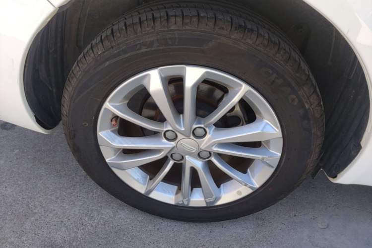 Used Geely Auto Vision 2020 Revised 1.5L Manual Asian Games Edition Right Rear Wheel Hub