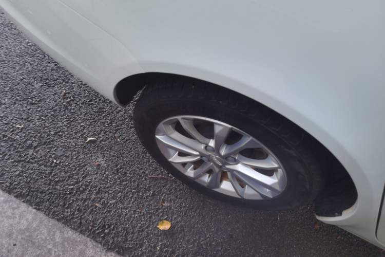 Used Geely Auto Vision 2020 1.5L Manual Asian Games Edition Right Rear Wheel Hub