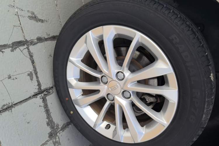 Used Geely Auto Vision 2020 1.5L CVT Value Edition Right Rear Wheel Hub