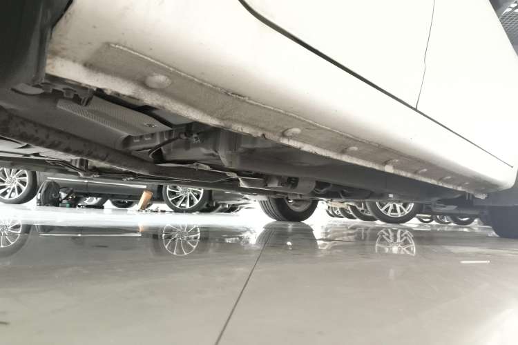 Used Geely Auto Vision 2020 1.5L CVT Asian Games Edition Right Side Sill