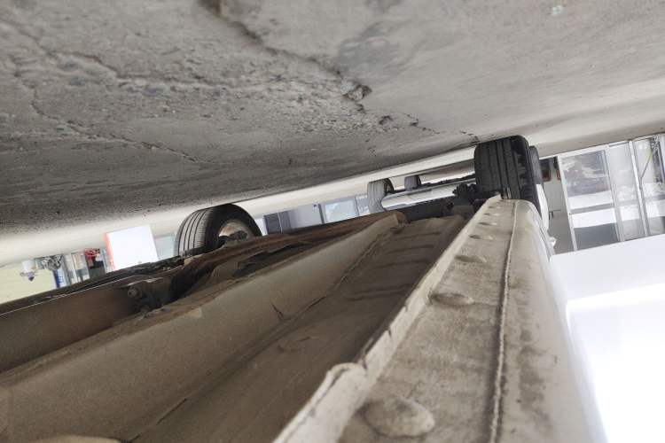 Used Geely Auto Vision 2020 1.5L CVT Luxury Model Right Side Sill