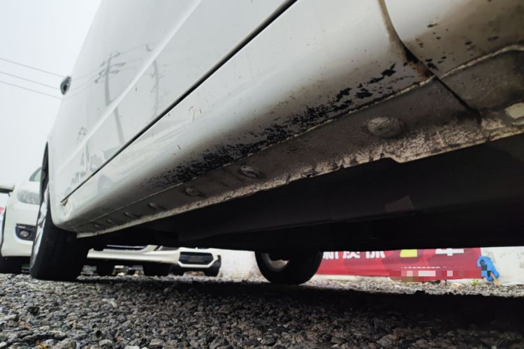 Used Geely Auto Vision 2020 Revised 1.5L Manual Asian Games Edition Right Side Sill