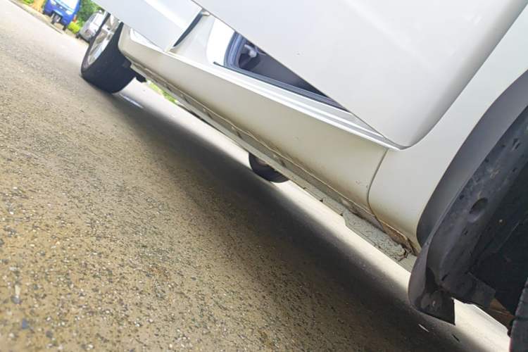 Used Geely Auto Vision 2020 Revised 1.5L Manual Asian Games Edition Right Side Sill