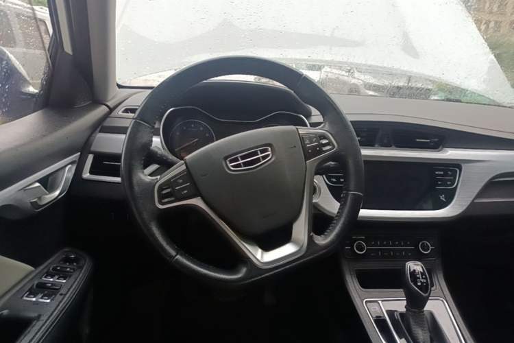 Used Geely Auto Vision 2020 Revised Version 1.5L CVT Asian Games Edition Steering Wheel