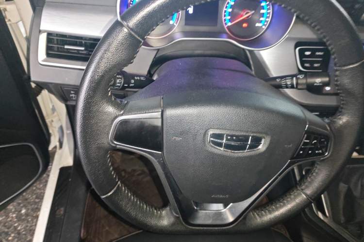 Used Geely Auto Vision 2020 Revised 1.5L Manual Asian Games Edition Steering Wheel