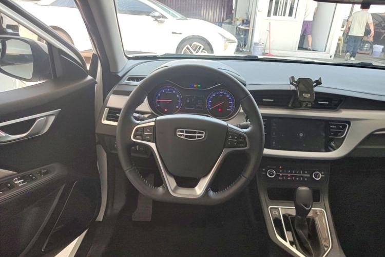 Used Geely Auto Vision 2020 Revised Version 1.5L CVT Asian Games Edition Steering Wheel