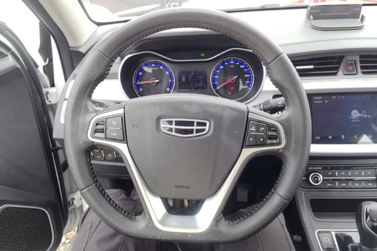 Used Geely Auto Vision 2020 Revised Version 1.5L CVT Asian Games Edition Steering Wheel