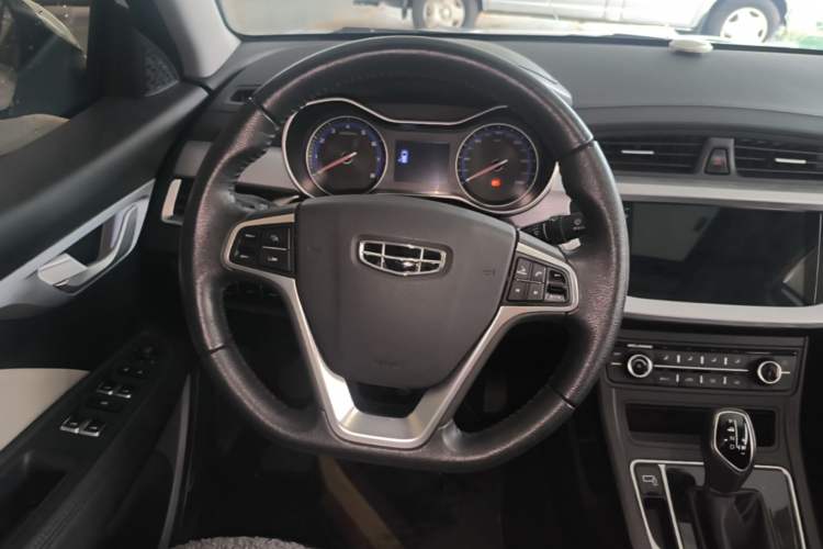 Used Geely Auto Vision 2020 Revised Version 1.5L CVT Asian Games Edition Steering Wheel