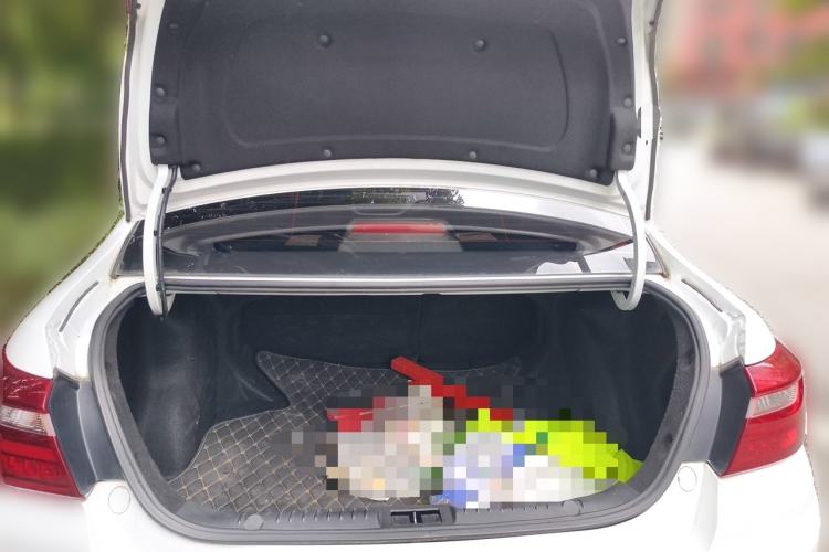 Used Geely Auto Vision 2020 Revised Version 1.5L CVT Asian Games Edition Trunk