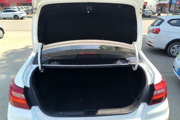 Used Geely Auto Vision 2020 1.5L CVT Value Edition Trunk