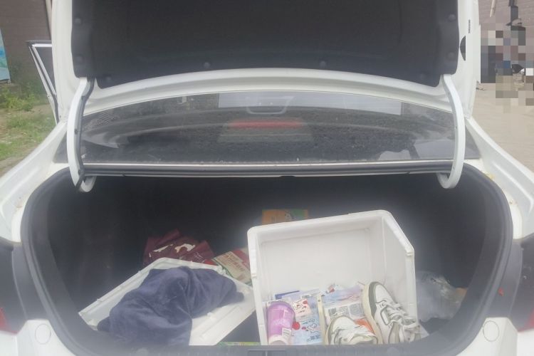 Used Geely Auto Vision 2020 Revised Version 1.5L CVT Asian Games Edition Trunk