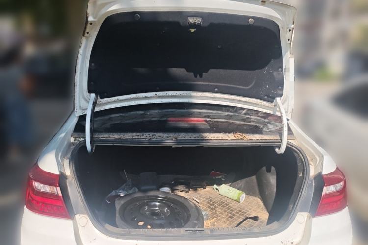 Used Geely Auto Vision 2020 1.5L Manual Value Edition Trunk
