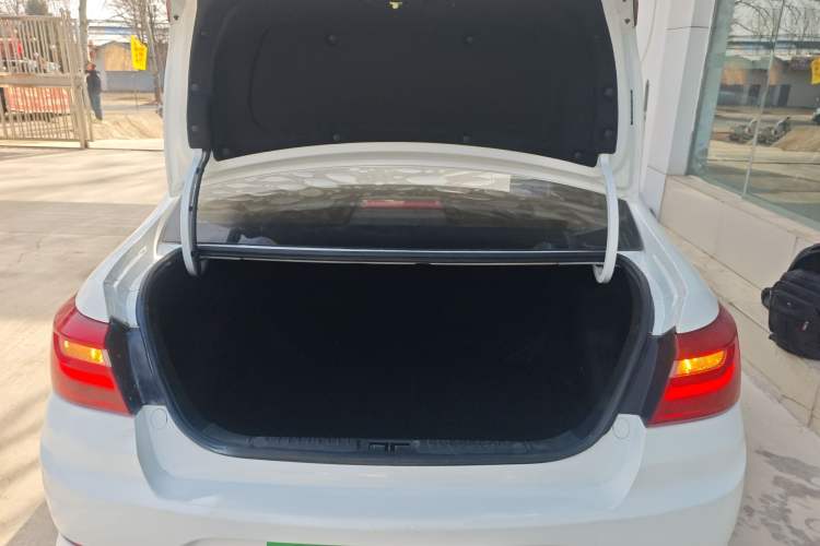 Used Geely Auto Vision 2020 1.5L CVT Value Edition Trunk