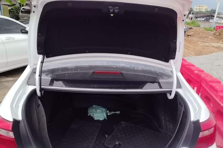 Used Geely Auto Vision 2020 Revised Version 1.5L CVT Asian Games Edition Trunk