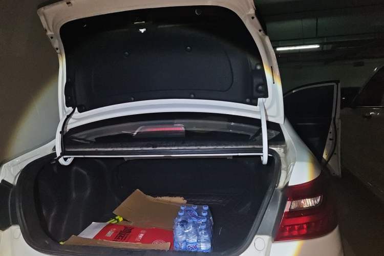 Used Geely Auto Vision 2020 1.5L CVT Value Edition Trunk