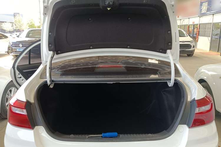 Used Geely Auto Vision 2020 1.5L Manual Value Edition Trunk