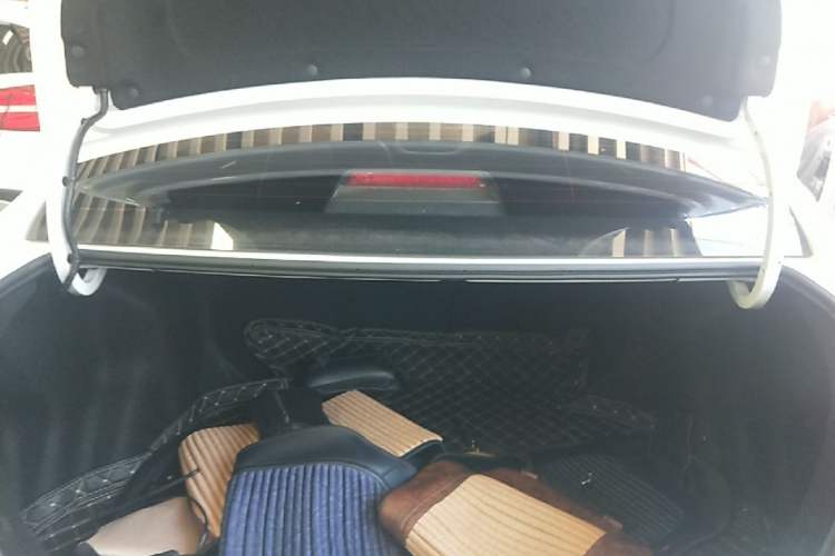 Used Geely Auto Vision 2020 Revised Version 1.5L CVT Asian Games Edition Trunk