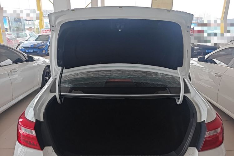 Used Geely Auto Vision 2020 Revised 1.5L Manual Asian Games Edition Trunk