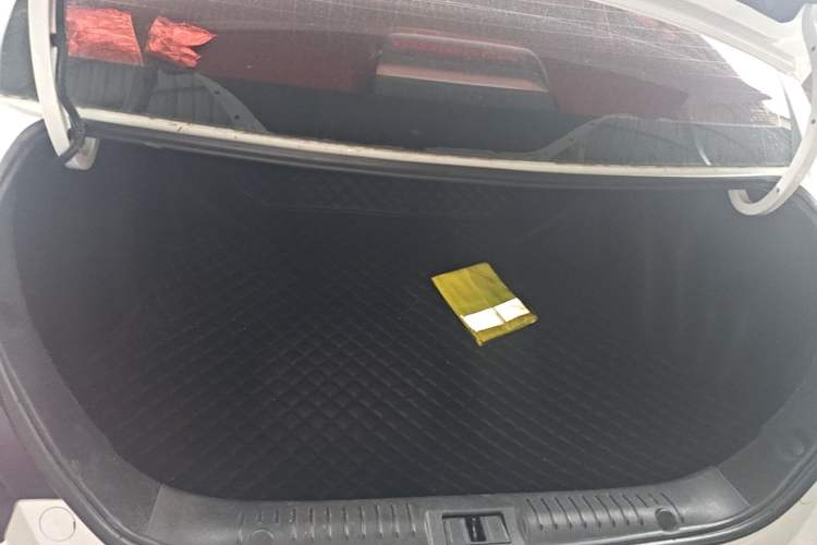 Used Geely Auto Vision 2020 Revised Version 1.5L CVT Asian Games Edition Trunk