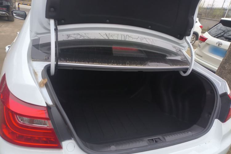 Used Geely Auto Vision 2020 Revised Version 1.5L CVT Asian Games Edition Trunk