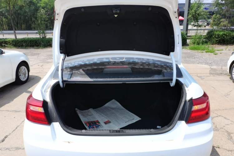 Used Geely Auto Vision 2020 Revised 1.5L Manual Asian Games Edition Trunk