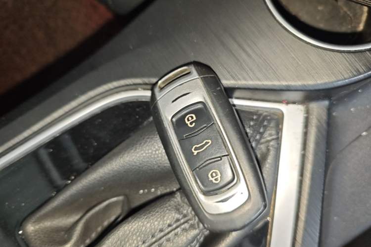 Used Geely Auto Vision 2020 1.5L CVT Value Edition Vehicle Key