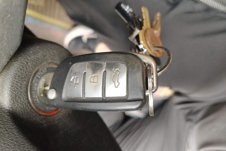 Used Geely Auto Vision 2020 Revised 1.5L Manual Asian Games Edition Vehicle Key