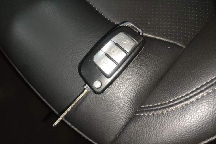 Used Geely Auto Vision 2020 Revised 1.5L Manual Asian Games Edition Vehicle Key