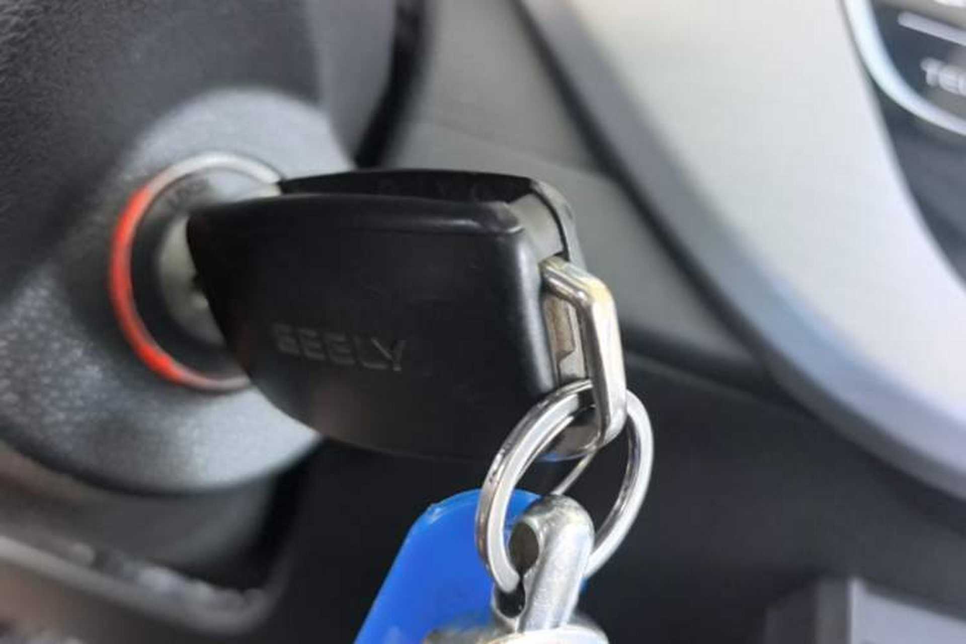 Used Geely Auto Vision 2020 Revised 1.5L Manual Asian Games Edition Vehicle Key