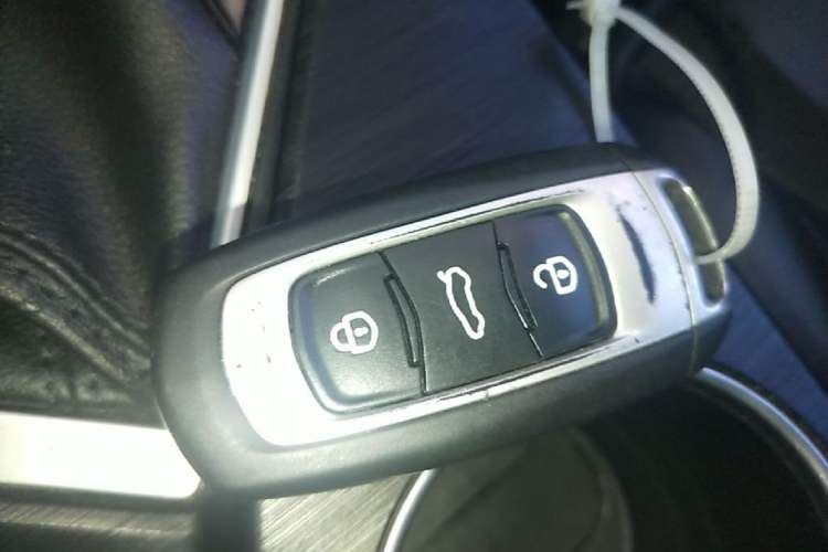Used Geely Auto Vision 2020 Revised Version 1.5L CVT Asian Games Edition Vehicle Key