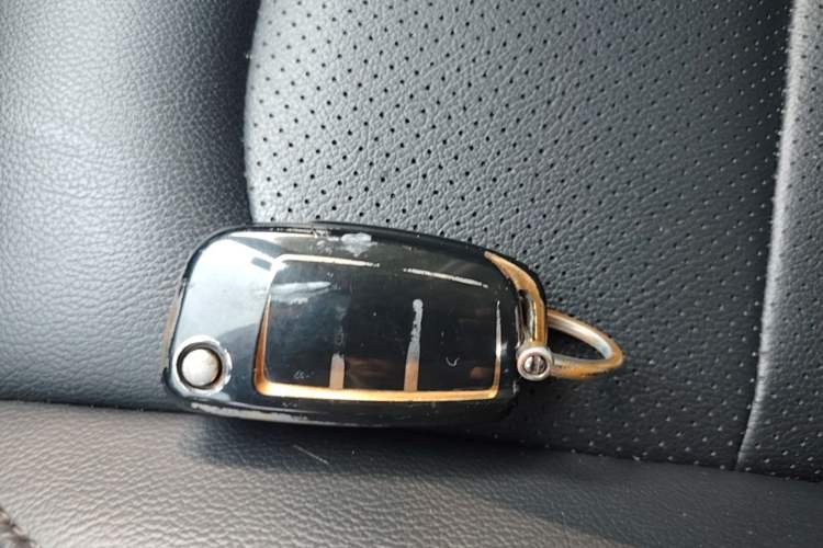 Used Geely Auto Vision 2020 Revised 1.5L Manual Asian Games Edition Vehicle Key