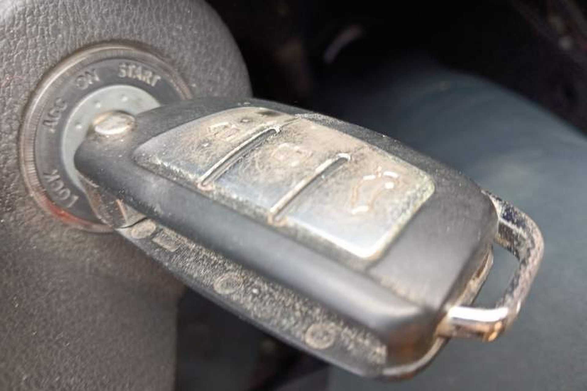 Used Geely Auto Vision 2020 1.5L Manual Asian Games Edition Vehicle Key