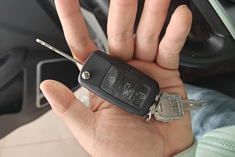 Used Geely Auto Vision 2020 Revised 1.5L Manual Asian Games Edition Vehicle Key