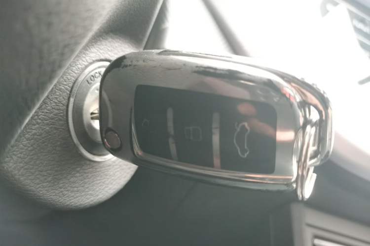 Used Geely Auto Vision 2020 Revised 1.5L Manual Asian Games Edition Vehicle Key
