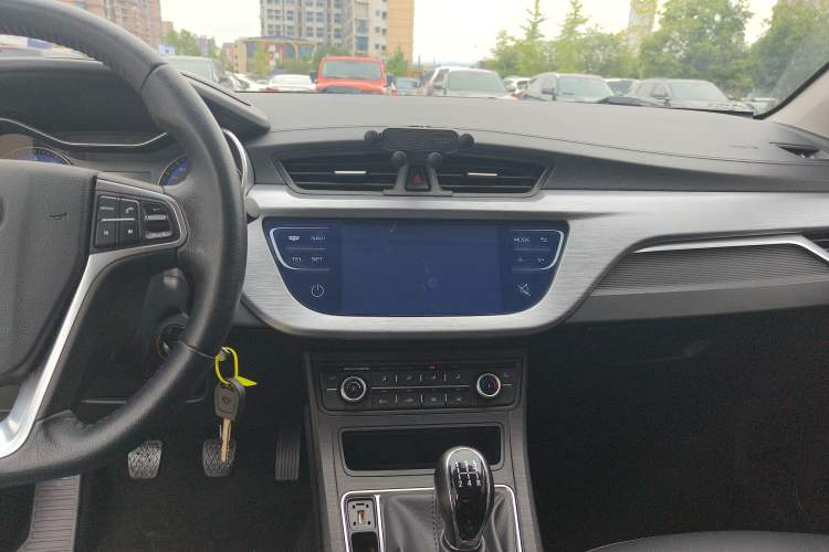 Used Geely Auto Vision 2020 Revised 1.5L Manual Asian Games Edition Audio And AC Panel
