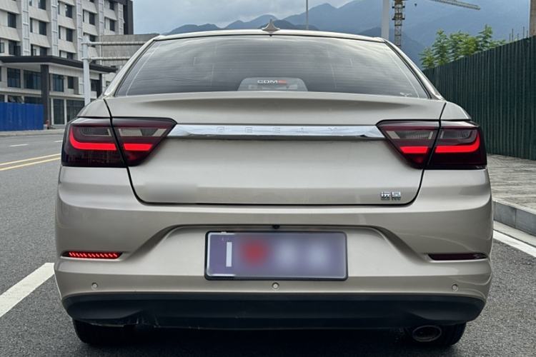 Used Geely Auto Vision 2020 Revised 1.5L Manual Asian Games Edition Exterior 3