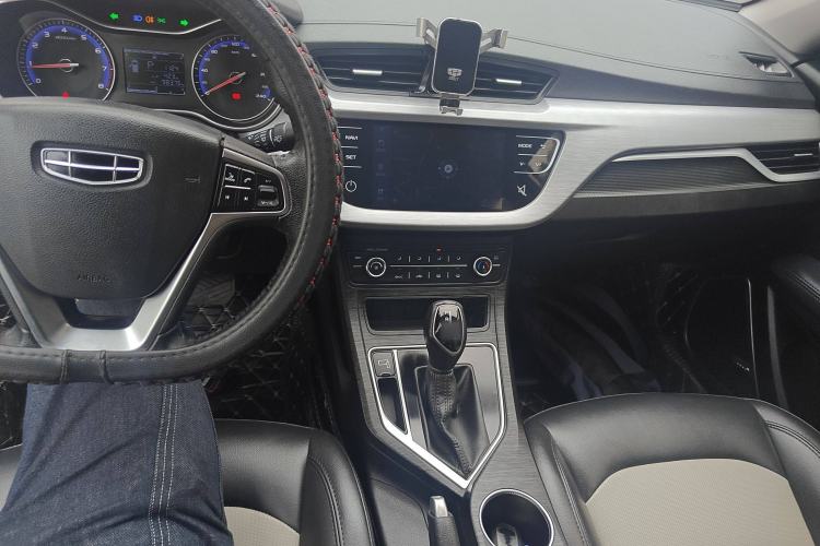Used Geely Auto Vision 2020 Revised Version 1.5L CVT Asian Games Edition Interior 2