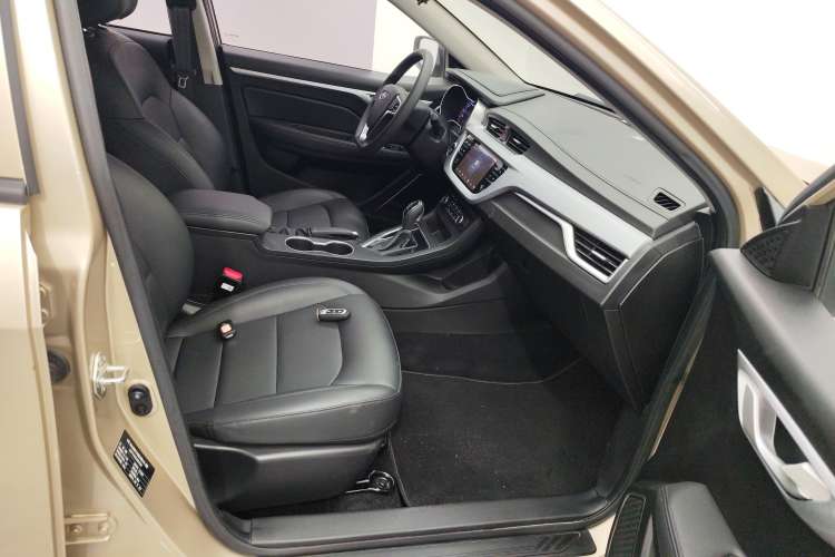 Used Geely Auto Vision 2020 1.5L CVT Value Edition Right Front Seat