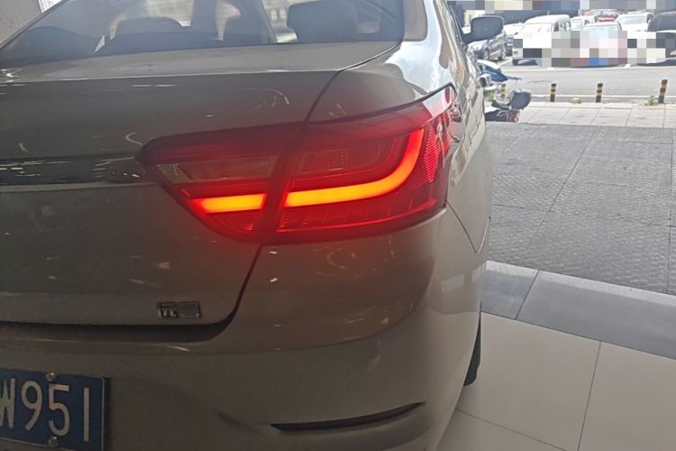 Used Geely Auto Vision 2020 Revised Version 1.5L CVT Asian Games Edition Right Rear Taillight